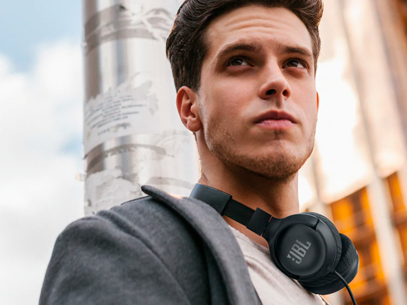 Ce are JBL, nu are nimeni - ro
