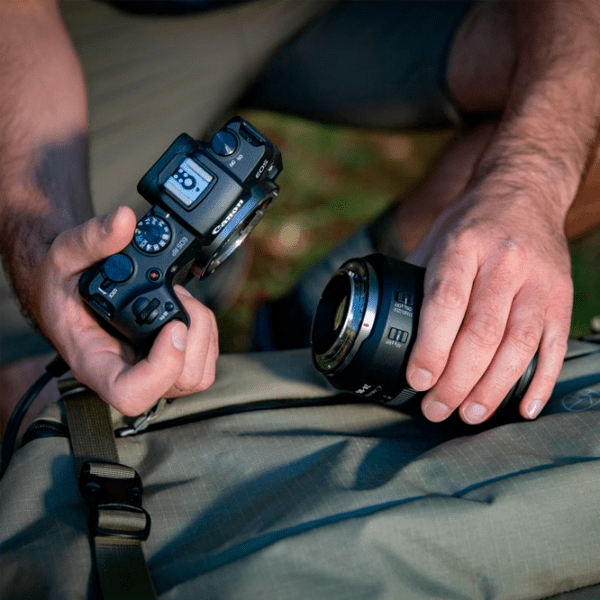 Cameră foto Canon EOS RP + RF 24-105mm f/ 4L IS USM Kit + Mount Adapter EF-EOS R Black CMOS, 26.2 MP, f/ 4 photo 12