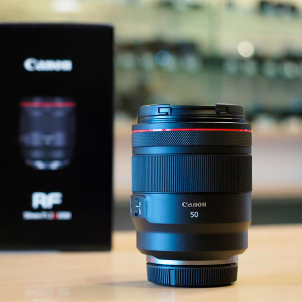 Prime Lens Canon RF 50mm f/1.2L USM Black  photo 6