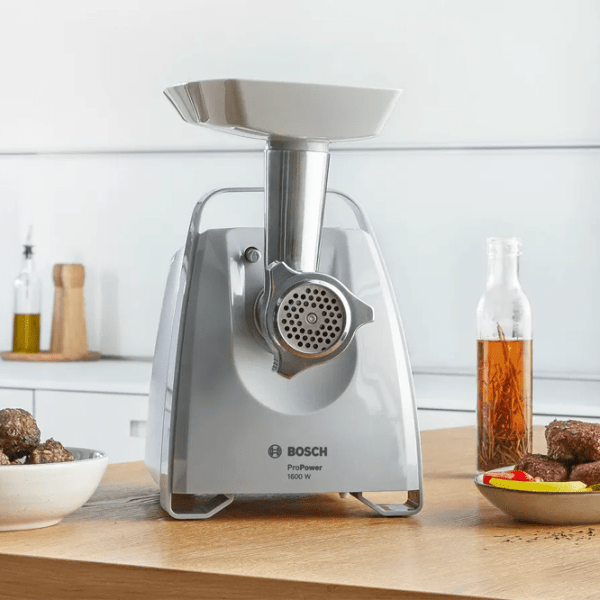 Mașină de tocat carne Bosch MFW45020 White 500 W/ 1600 W, 2.7 kg/ min photo 7