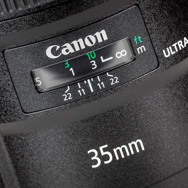 Prime Lens Canon EF 35mm f/1.4L II USM black  photo 6