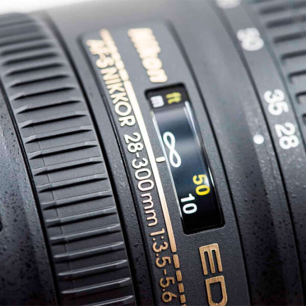 AF-S NIKKOR 28-300mm f/3.5-5.6G ED VR black  photo 5