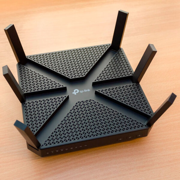 Wi-Fi Router TP-Link Archer C4000 Black Versiune Wi-Fi: 802.11 ac photo 4