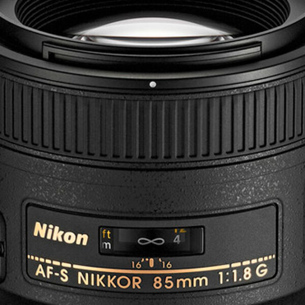 AF-S Nikkor 85mm f/1,8G black  photo 5