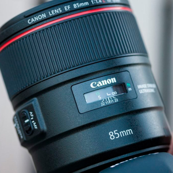 Obiectiv Canon EF 85 mm f/ 1.4 L IS USM, Black  photo 4