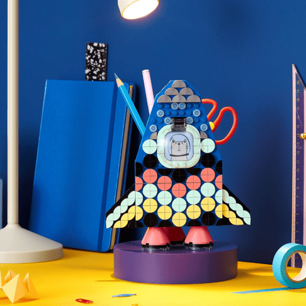 Конструктор LEGO Pencil Holder Разноцветный Количество деталей 321, 6+ photo 4
