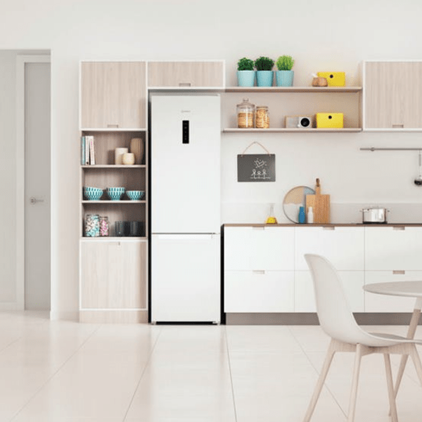 Frigider Indesit ITI 5201 W White 247l/ No Frost, 78l/ No Frost, A+ photo 7