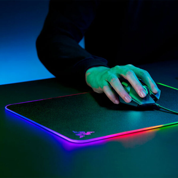 Covoraș pentru mouse Razer Firefly V2 Black 355 х 255 х 3 mm photo 6