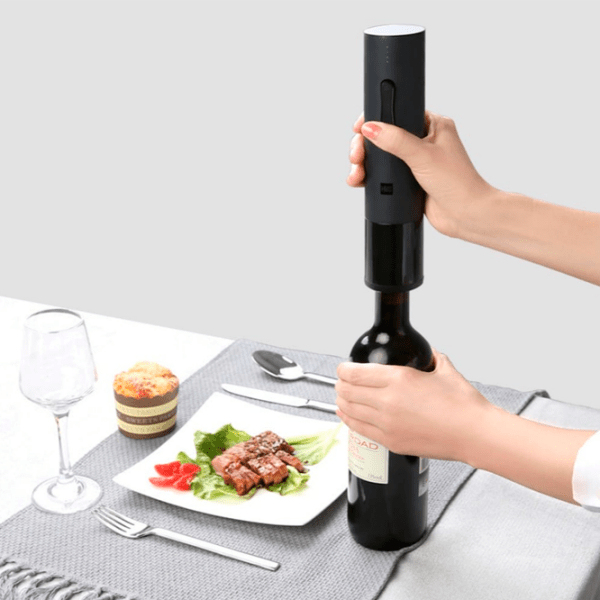 Tirbușon electric Xiaomi HuoHou Wine Opener HU0027
Black  photo 4