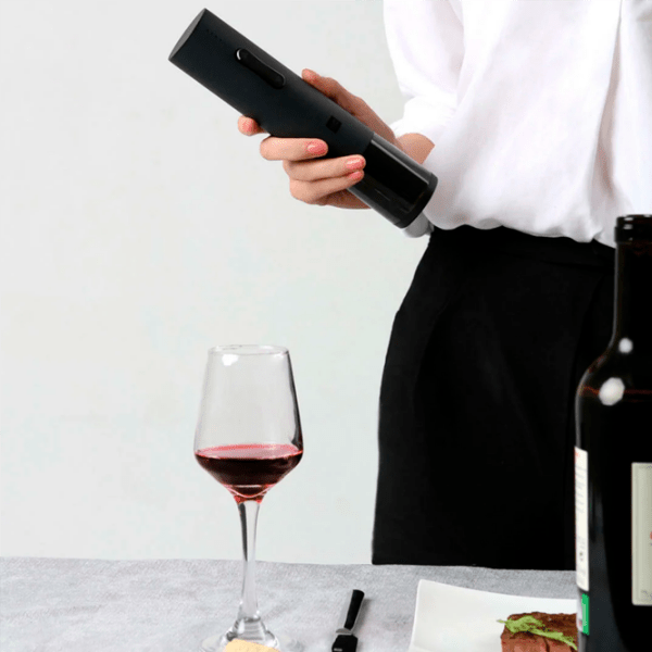 Tirbușon electric Xiaomi HuoHou Wine Opener HU0027
Black  photo 5