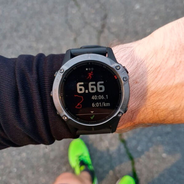 Ceas inteligent Garmin Fenix 6 Silver 1.3" | 33 mm | Oțel inoxidabil/Silicon
| 010-02158-00 photo 11