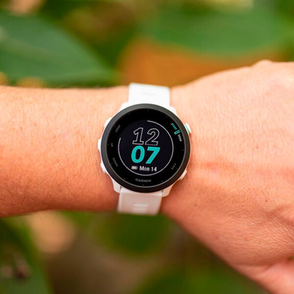 Умные часы Garmin Forerunner 55 Белый 1.04" | 42 мм | Пластик/Силикон
| 010-02562-11 photo 7