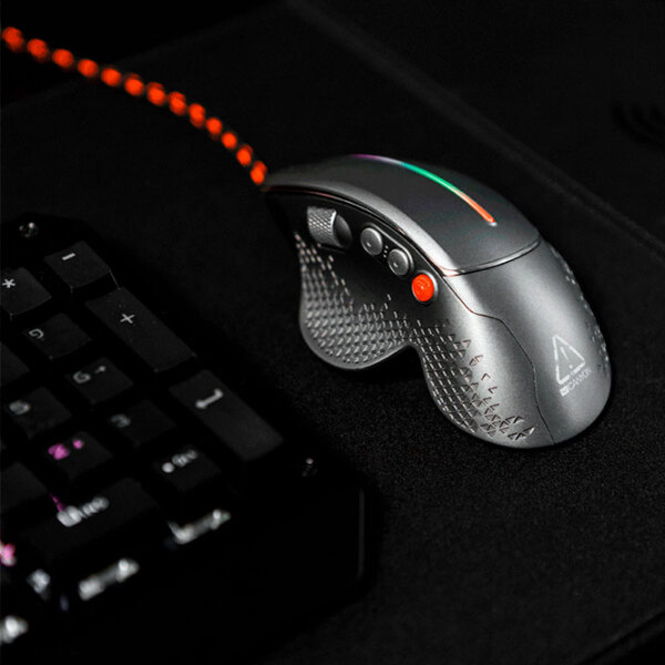 Mouse Canyon Apstar GM-12 Black Cu fir / 6400 dpi photo 6