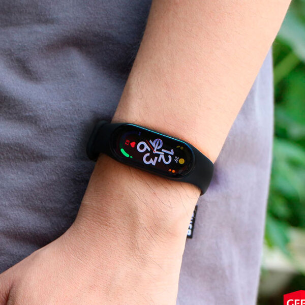 Fitness Tracker Xiaomi Mi Band 7 Black 1.62", 490 x 192, AMOLED photo 6