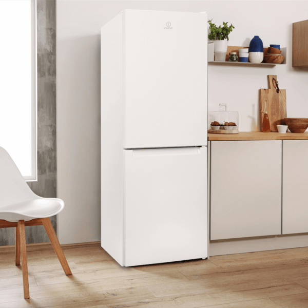 Frigider Indesit LI7 SN1E W White 197l/ Automat, 98l/ No Frost, A+ photo 5