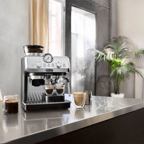 Cafetieră DeLonghi EC9155.MB Black 1400 W, 1.5 l, Bloc termic photo 6