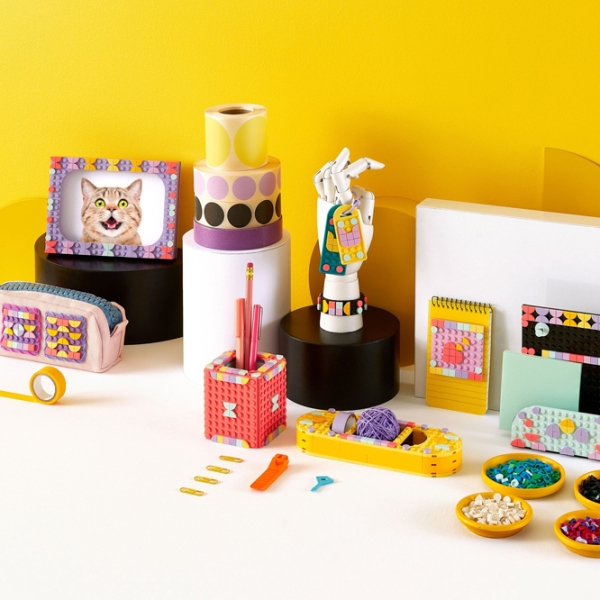 Set de creație LEGO Setul de instrumente al designerului Multicolor Numărul de piese 1096, 8+ photo 7