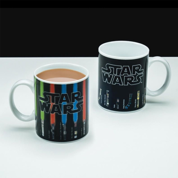 Cană și șosete Paladone Star Wars Lightsaber Black 300 ml photo 2