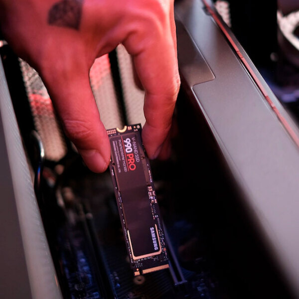 SSD Samsung 990 PRO M.2 NVMe 2 ТБ Скорость чтения: 7450 Мб/ с,
Скорость записи: 6900 Мб/ с photo 4