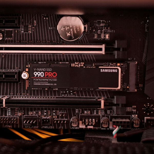 SSD Samsung 990 PRO M.2 NVMe 2 ТБ Скорость чтения: 7450 Мб/ с,
Скорость записи: 6900 Мб/ с photo 5