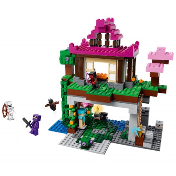 Конструктор LEGO The Training Grounds Разноцветный Количество деталей 534, 8+ photo 2