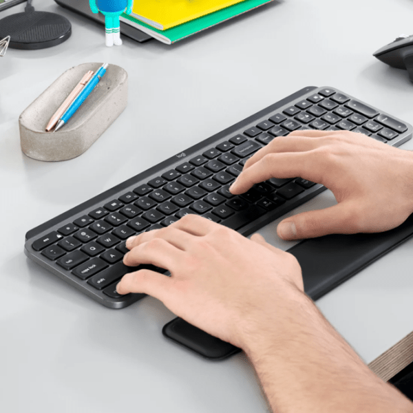 Tastatură Logitech MX Keys Plus Black Home and Office, Fără fir photo 7
