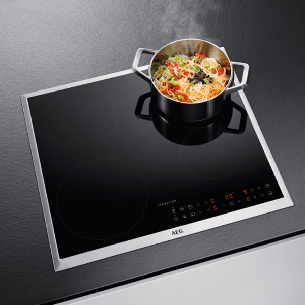 Plită încorporabilă cu inducție AEG IKB64301XB Black Vitroceramică, 7350 W photo 5