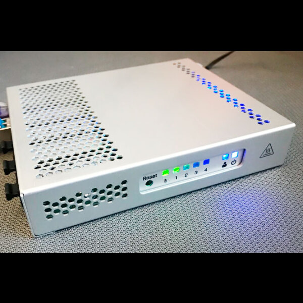 Switch Mikrotik RS305-1G-4S+IN White  photo 4