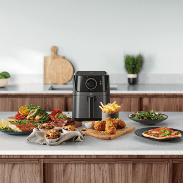 Friteuză-cuptor Electrolux E5AF1-4GB Black 1350 W photo 6