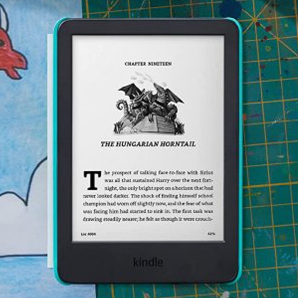 Электронная книга Amazon Kindle Paperwhite Kids (11th Generation) 16 ГБ Space Whale  photo 3