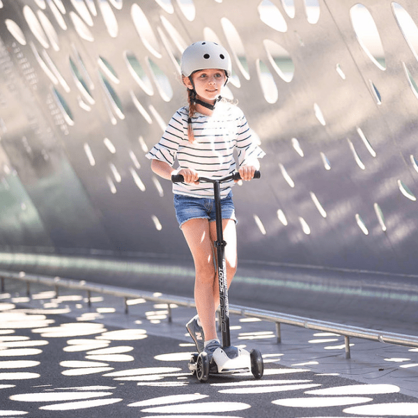 Trotinetă pentru copii cu trei roți Scoot and Ride Highway Kick 5 Led (96438) Green 5 ani, 80 kg, Din PU photo 5