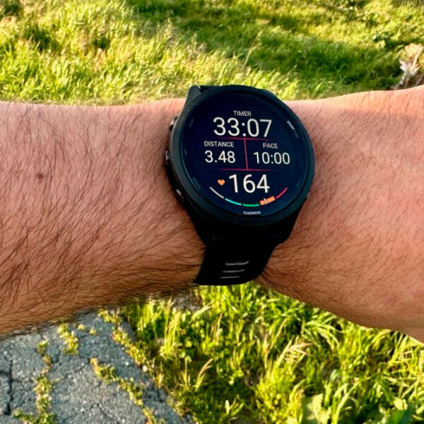 Умные часы Garmin Forerunner 265 Черный 1.3" | 32.5 мм | Прочное полимерное волокно/Силикон
| 010-02810-10 photo 9