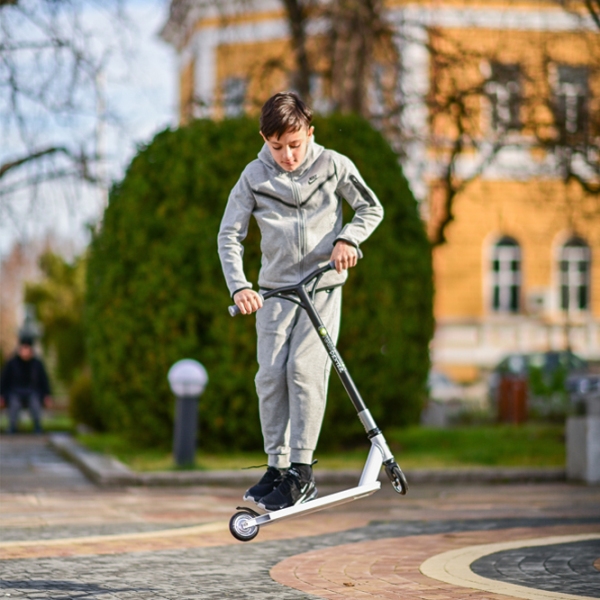 Детский двухколёсный самокат Lorelli Dexter (10390090002) Зелёный 8 лет, 100 кг, Полиуретановые photo 5