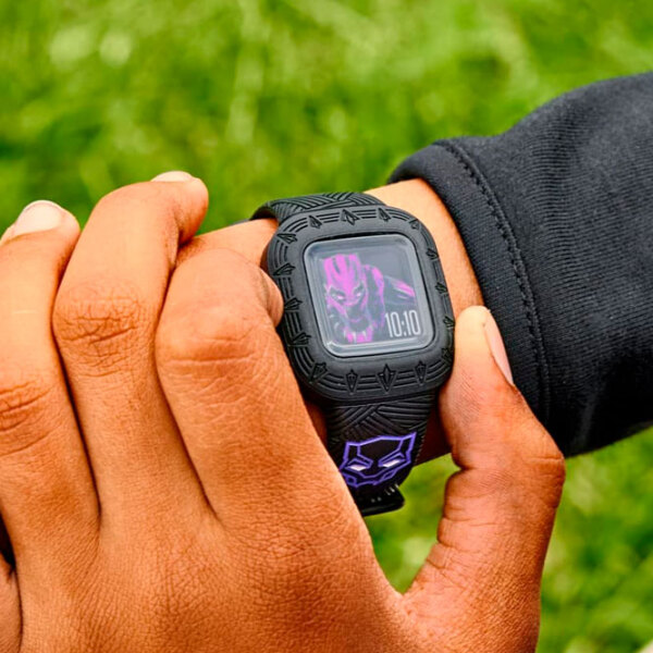 Детские часы Garmin Vivofit Jr.3 Marvel Black Panther special edition Черный 0.56", 112 x 112 photo 9