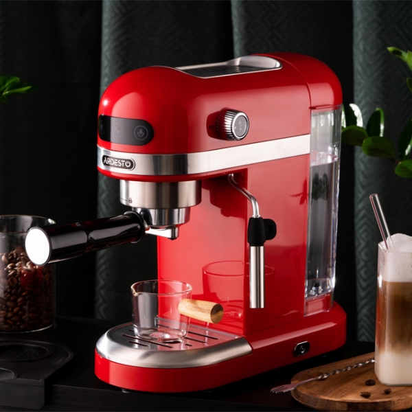 Espressor Ardesto YCM-E1501 Red 1350 W, 1.4 l, Bloc termic photo 8