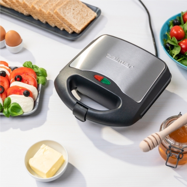 Aparat pentru sandvișuri ZELMER ZSM7860 Black 750 W, Cantitatea de sandwich-uri:  photo 3