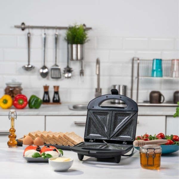 Aparat pentru sandvișuri ZELMER ZSM7860 Black 750 W, Cantitatea de sandwich-uri:  photo 4