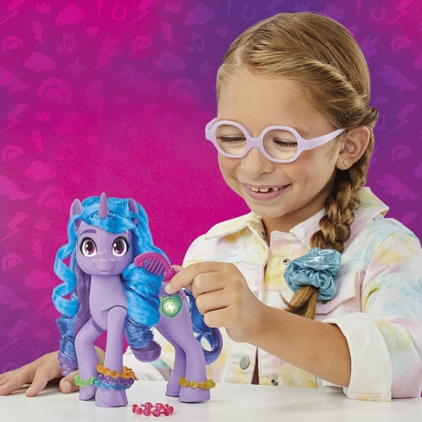 Фигурка Hasbro My little pony See Your Sparkle Izzy Moonbow F3870 Пурпурный для девочек, 5+ photo 5