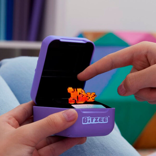 Цифровой питомец Spinmaster Bitzee Interactive Digital Pet 6067790 Фиолетовый Для детей, 5+ photo 7