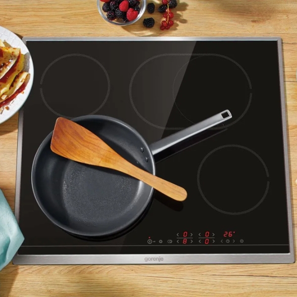 Plită încorporabilă electrică Gorenje ECT643BX Black Vitroceramică, 7000 W, Hi-light photo 5