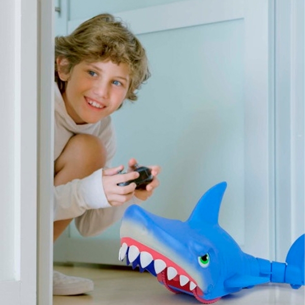 Радиоуправляемая игрушка Mega Chomp Shark 18493S Синий для мальчиков, 4+ photo 3