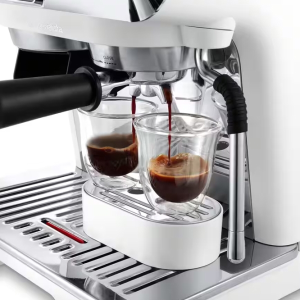 Cafetieră DeLonghi EC9155.W White 1400 W, 1.5 l, Bloc termic photo 3