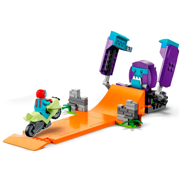 Constructor LEGO Smashing Chimpanzee Stunt Loop Multicolor Numărul de piese 226, 7+ photo 2