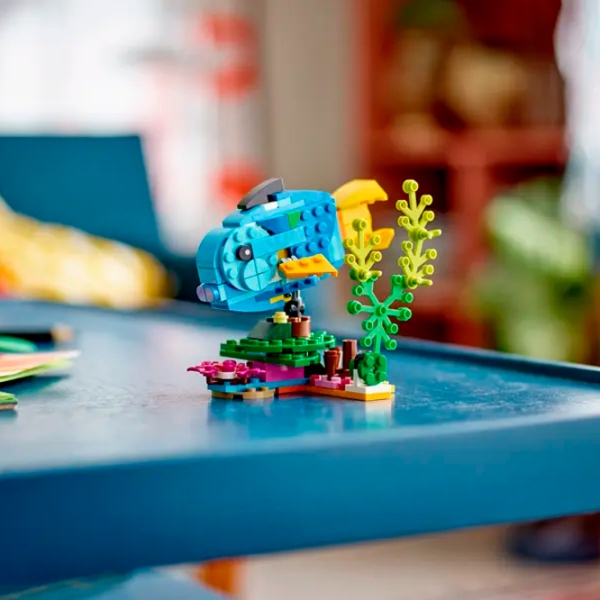 Constructor LEGO Exotic Parrot Multicolor Numărul de piese 253, 7+ photo 10