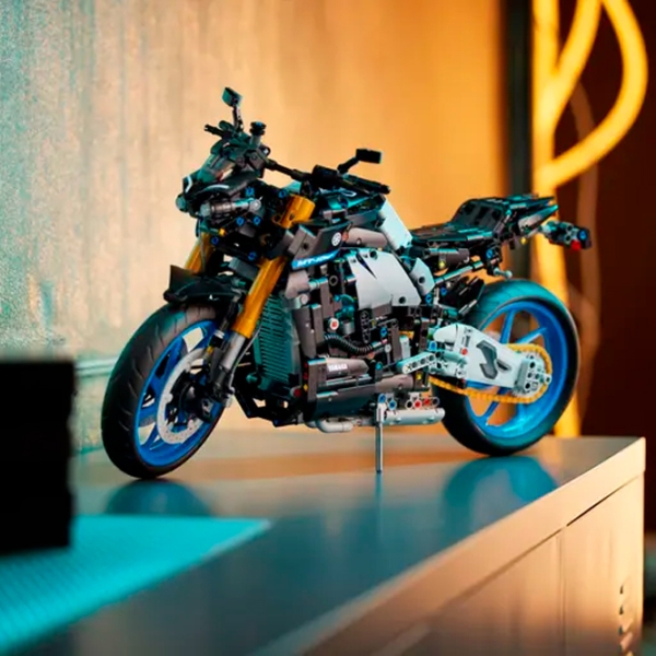 Конструктор LEGO Yamaha MT-10 SP Разноцветный Количество деталей 1478, 18+ photo 6