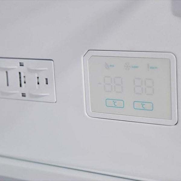 Frigider SHARP SJ-NBA21DMDWE-EU White 230l / No Frost, 101l / No Frost, A++ photo 3