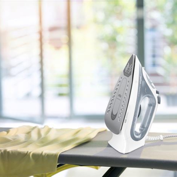 Fier de călcat Braun SI3054GY White 2400 W, 45 g/ min, 0.27 l, Ceramică photo 5