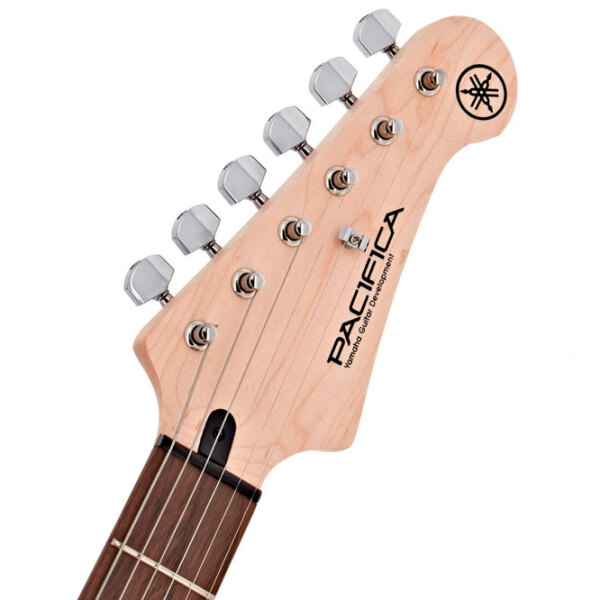Chitară electrică Yamaha Pacifica 012 DBM
Dark Blue Stratocaster, 4/ 4 photo 6