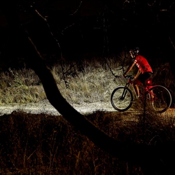 Lumini de bicicletă Fenix BC26R Black  photo 6