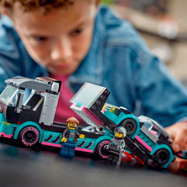 Конструктор LEGO Race Car and Car Carrier Truck Разноцветный Количество деталей 328, 6+ photo 9